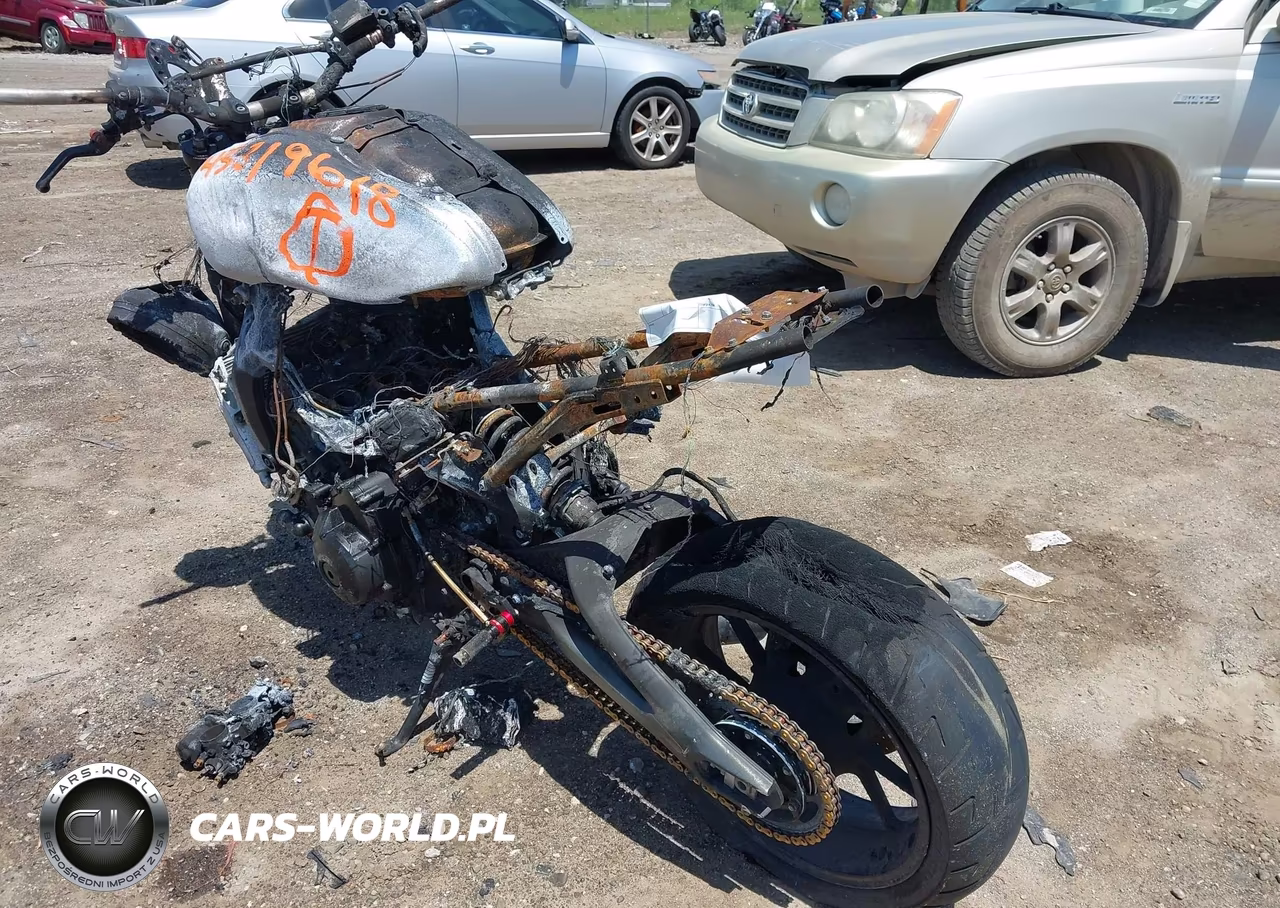 2021 Yamaha Xsr900 VIN:JYARN47E8MA003290 - 3