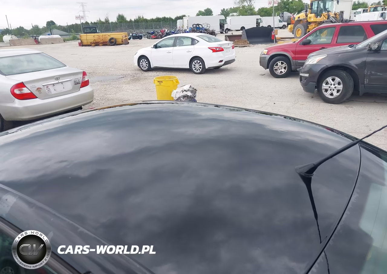 2010 Volkswagen Jetta S VIN:3VWJX7AJ9AM023904 - 6