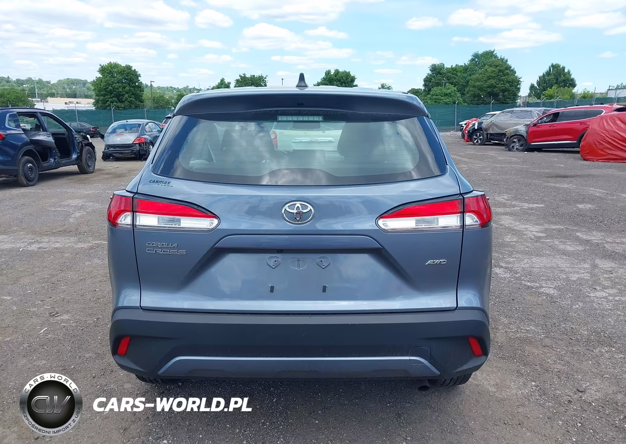 2023 Toyota Corolla Cross L VIN:7MUAAABG0PV053084 - 16