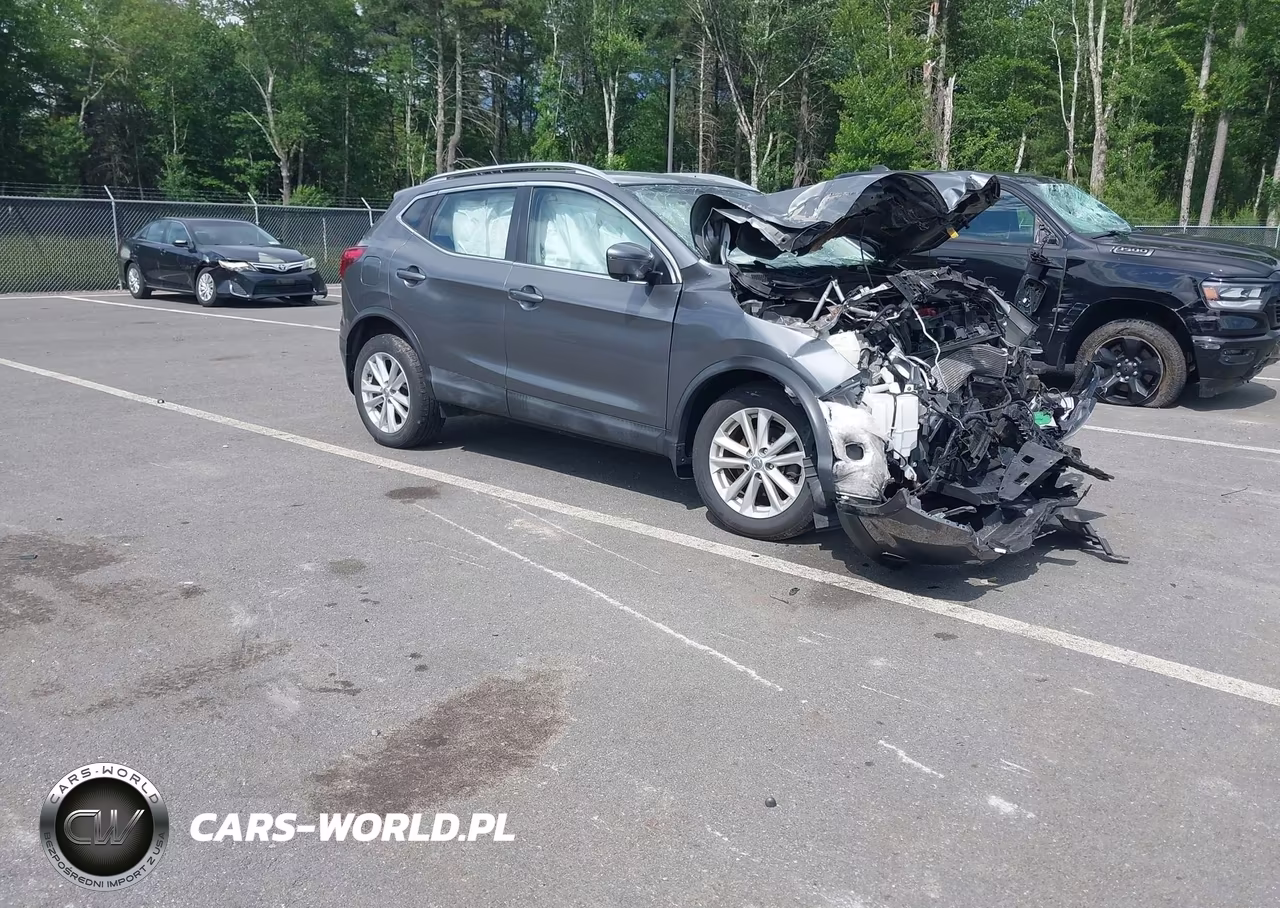 2018 Nissan Rogue Sport Sv – zdjęcie 1 z 15