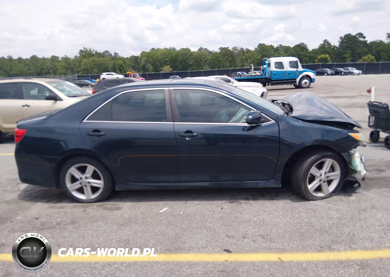 2014 Toyota Camry Se VIN:4T1BF1FK1EU782097 - 14