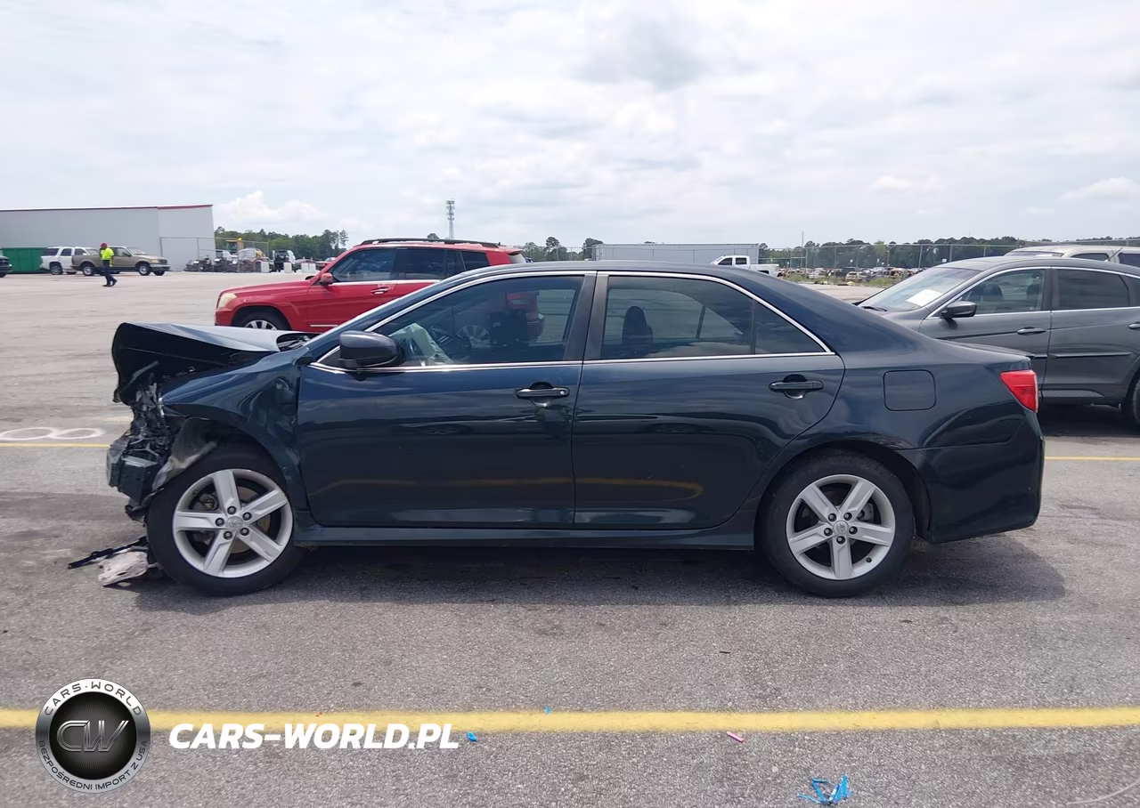 2014 Toyota Camry Se VIN:4T1BF1FK1EU782097 - 15