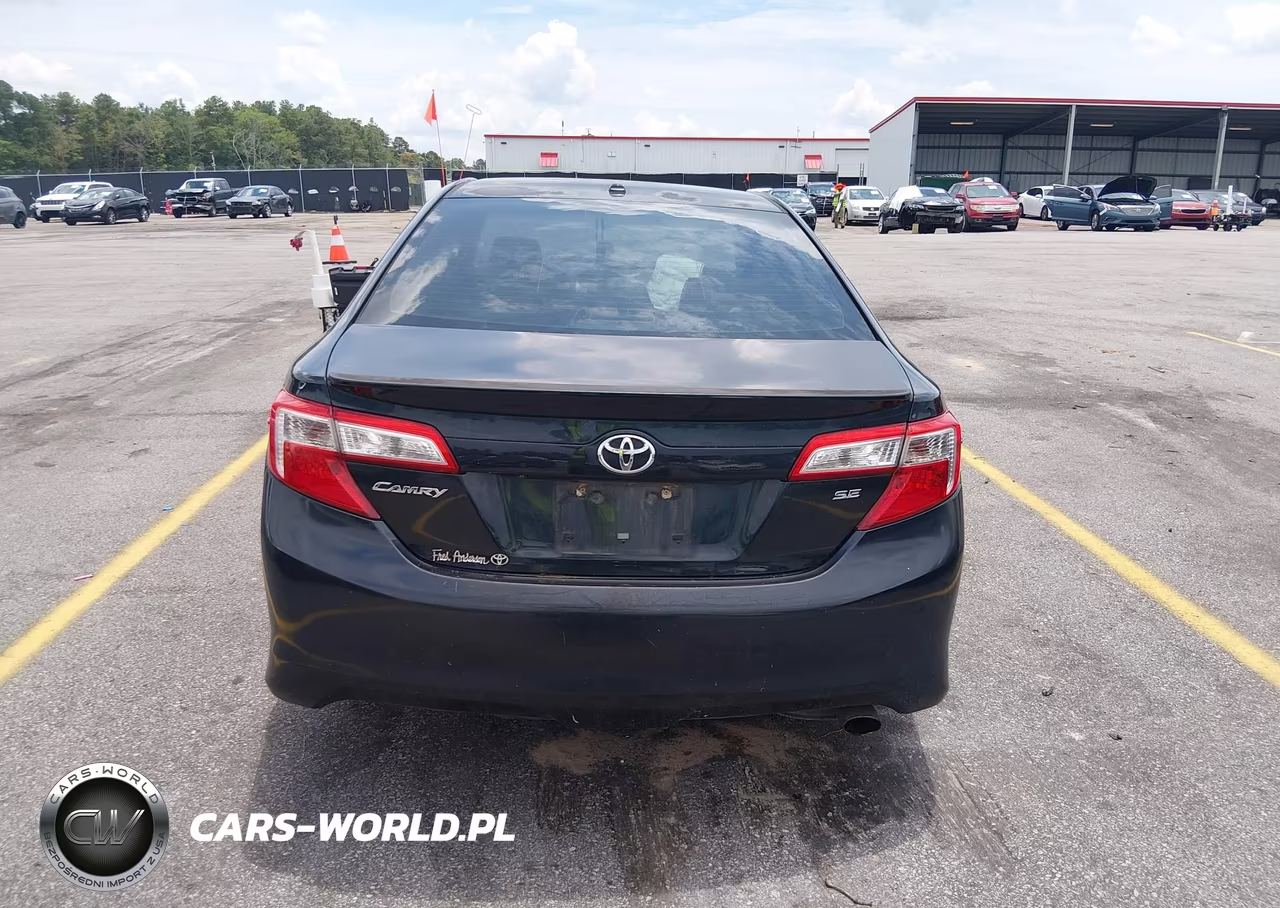 2014 Toyota Camry Se VIN:4T1BF1FK1EU782097 - 17