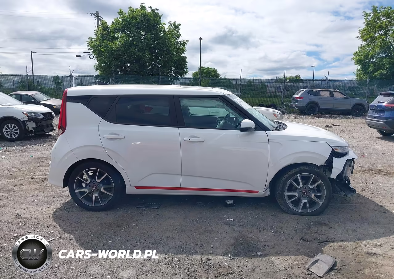 2020 Kia Soul Gt-Line VIN:KNDJ63AU5L7006832 - 13