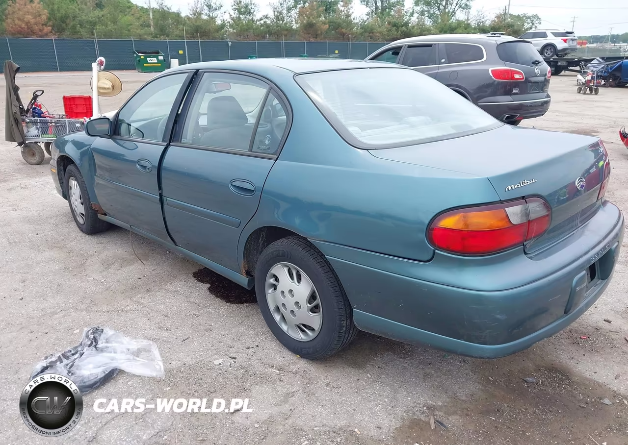 1998 Chevrolet Malibu VIN:1G1ND52M3WY145768 - 3