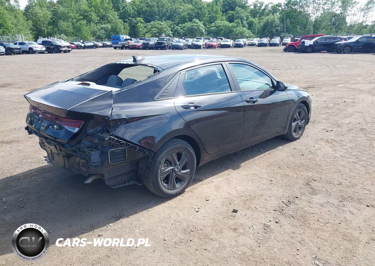 2023 Hyundai Elantra Sel VIN:KMHLM4AG7PU468780 - 4
