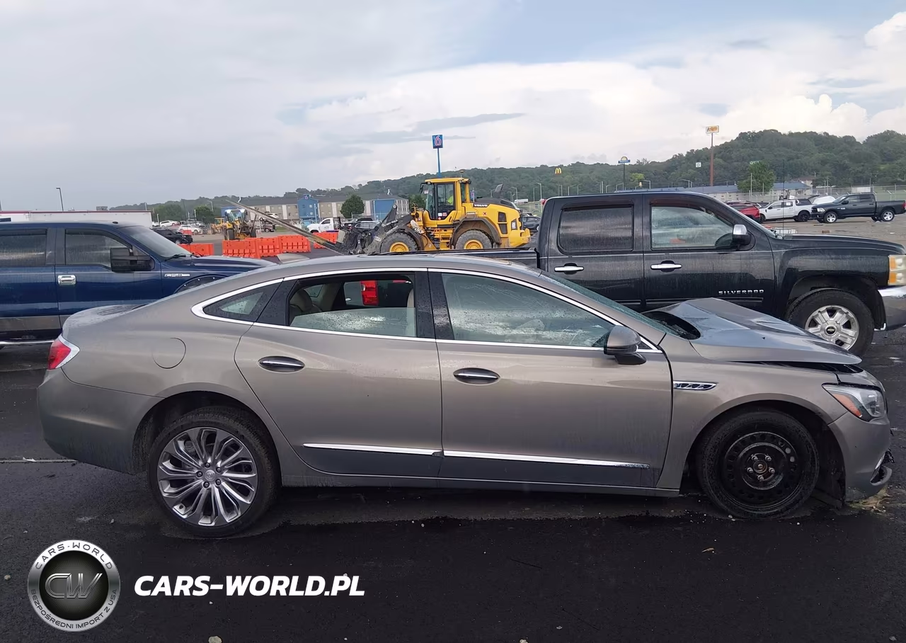 2018 Buick Lacrosse Premium VIN:1G4ZS5SS4JU144105 - 13