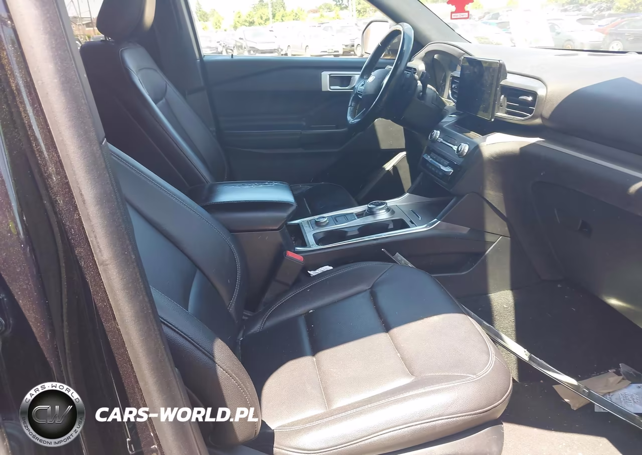 2020 Ford Explorer Xlt VIN:1FMSK8DH2LGB89260 - 5