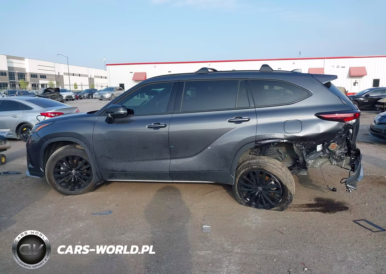 2025 Toyota Highlander Xse VIN:5TDKDRBH9SS576710 - 15