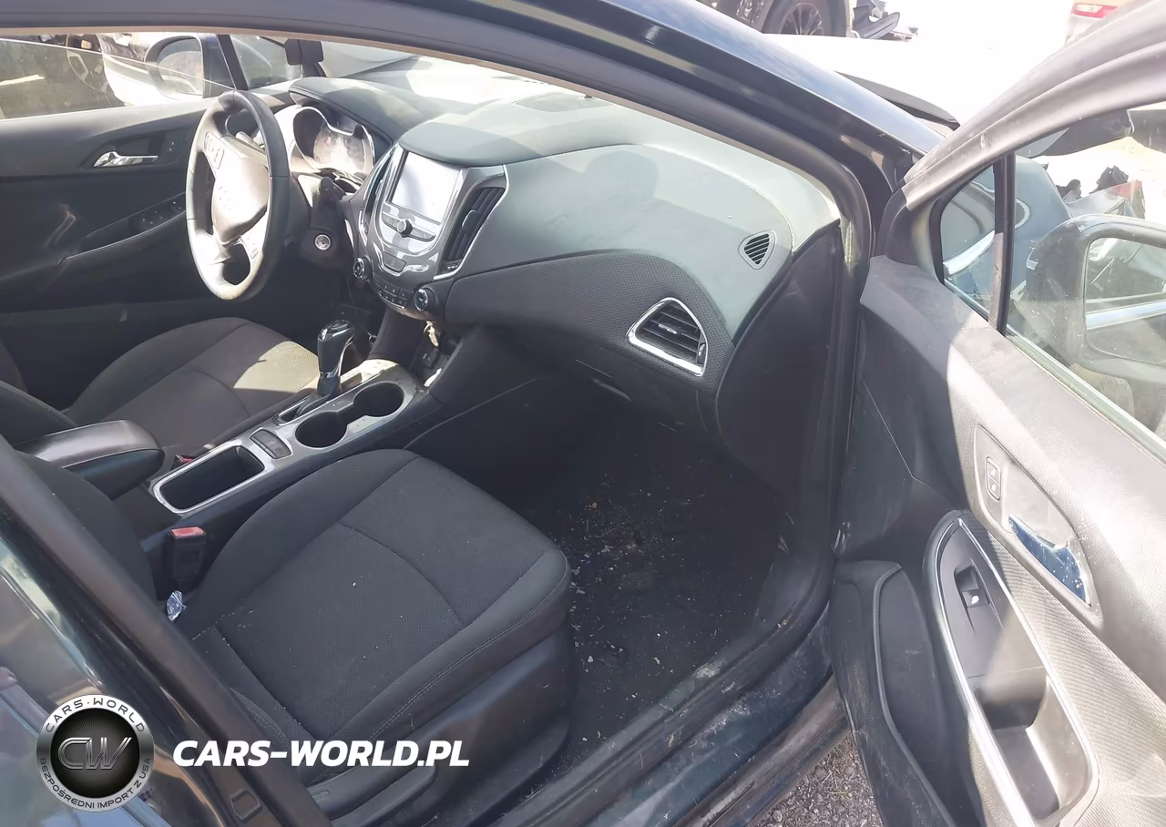 2017 Chevrolet Cruze Lt Auto VIN:1G1BE5SM5H7162113 - 5