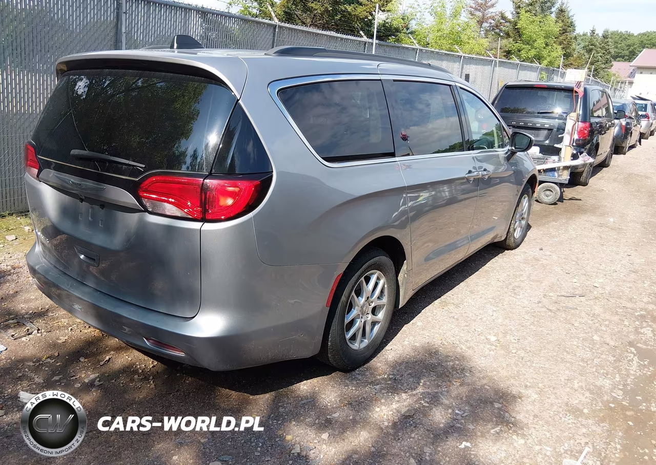 2021 Chrysler Voyager Lxi VIN:2C4RC1DG7MR549637 - 4
