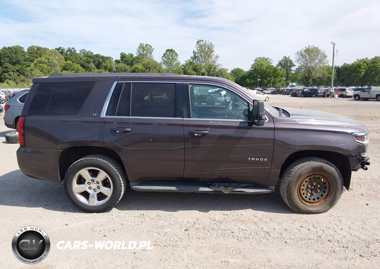 2015 Chevrolet Tahoe Lt VIN:1GNSKBKC0FR147615 - 13