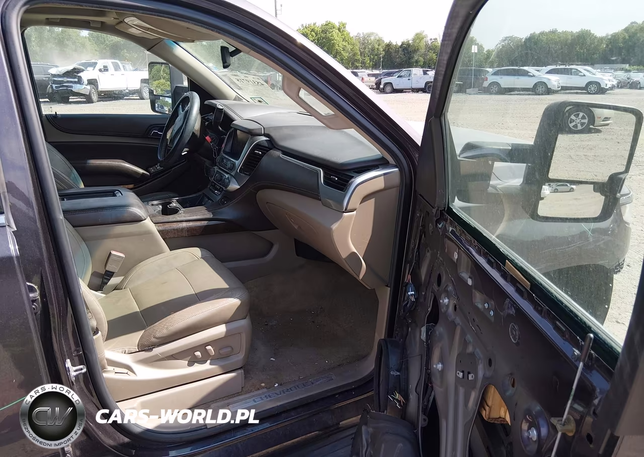2015 Chevrolet Tahoe Lt VIN:1GNSKBKC0FR147615 - 5