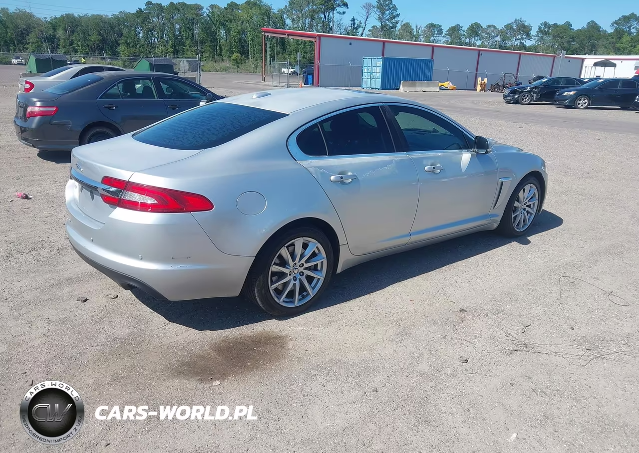 2012 Jaguar Xf VIN:SAJWA0FB9CLS41351 - 4
