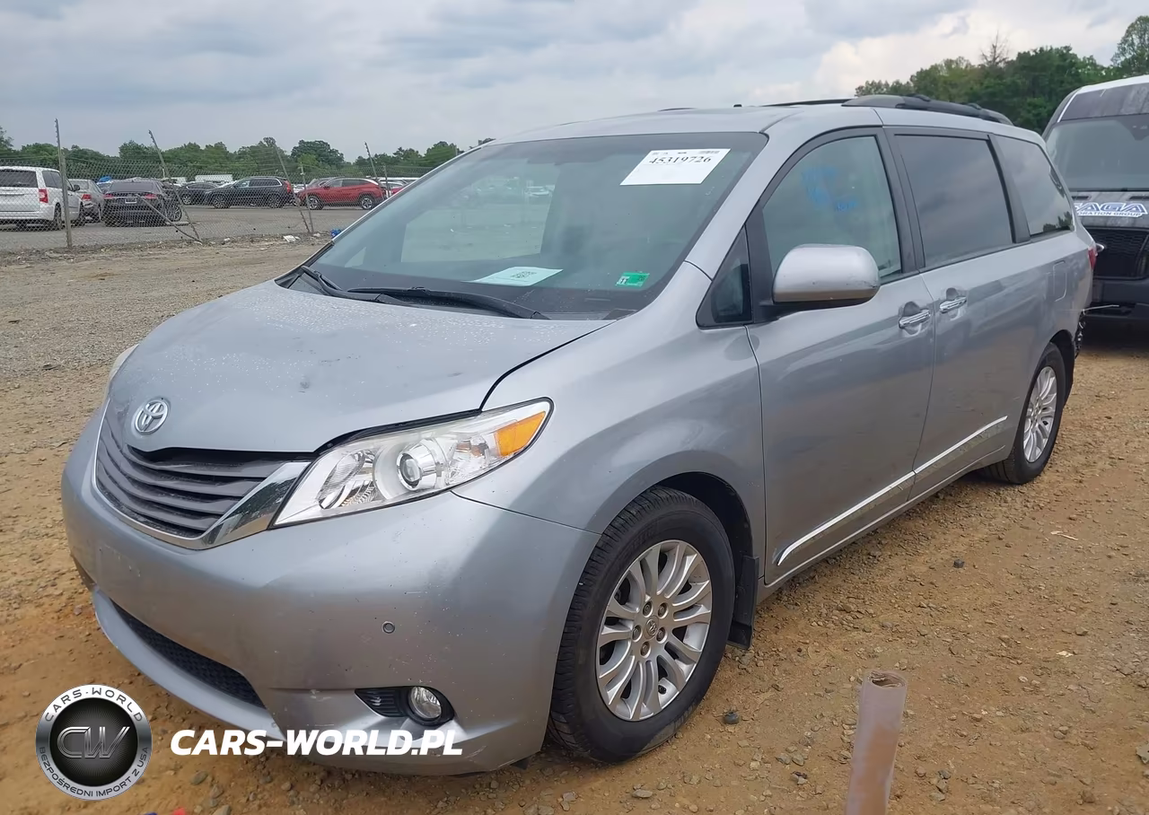 2015 Toyota Sienna Xle 8 Passenger VIN:5TDYK3DC4FS638521 - 2