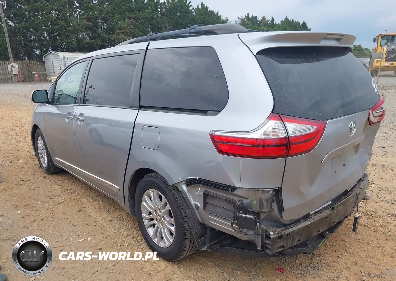 2015 Toyota Sienna Xle 8 Passenger VIN:5TDYK3DC4FS638521 - 3