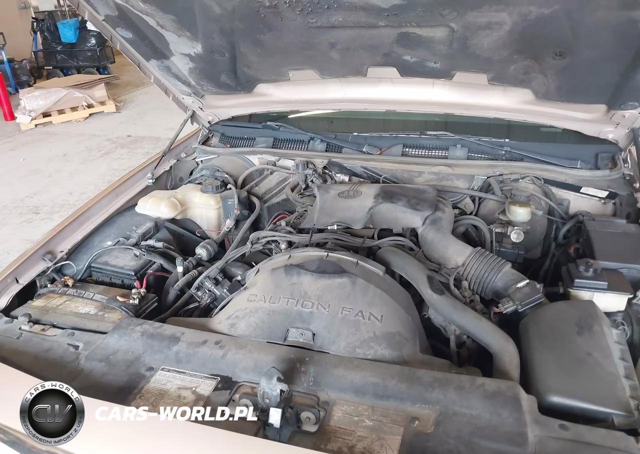 1996 Ford Crown Victoria VIN:2FALP73W2TX211116 - 10