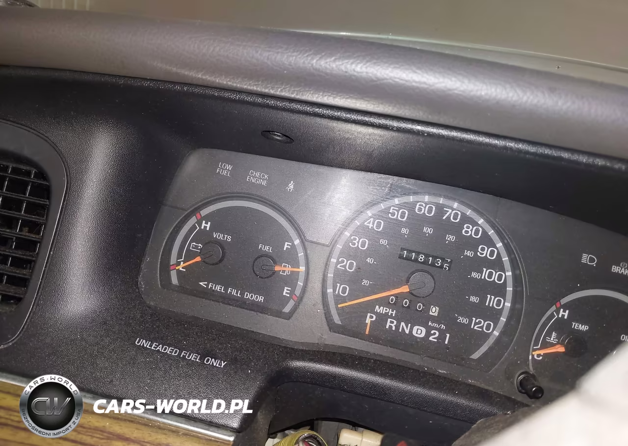 1996 Ford Crown Victoria VIN:2FALP73W2TX211116 - 7