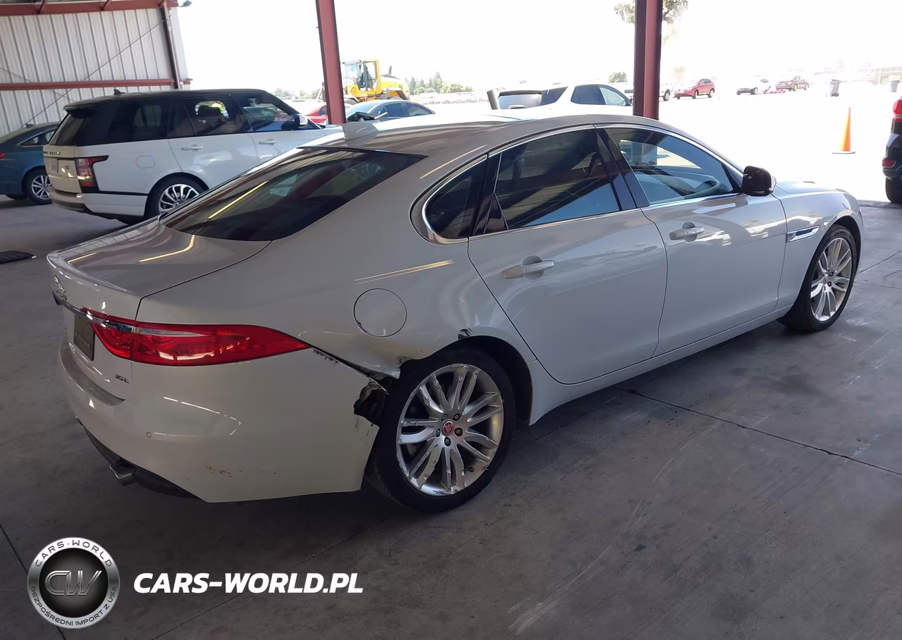 2018 Jaguar Xf 35T Portfolio Limited Edition VIN:SAJBH4EV6JCY53260 - 4