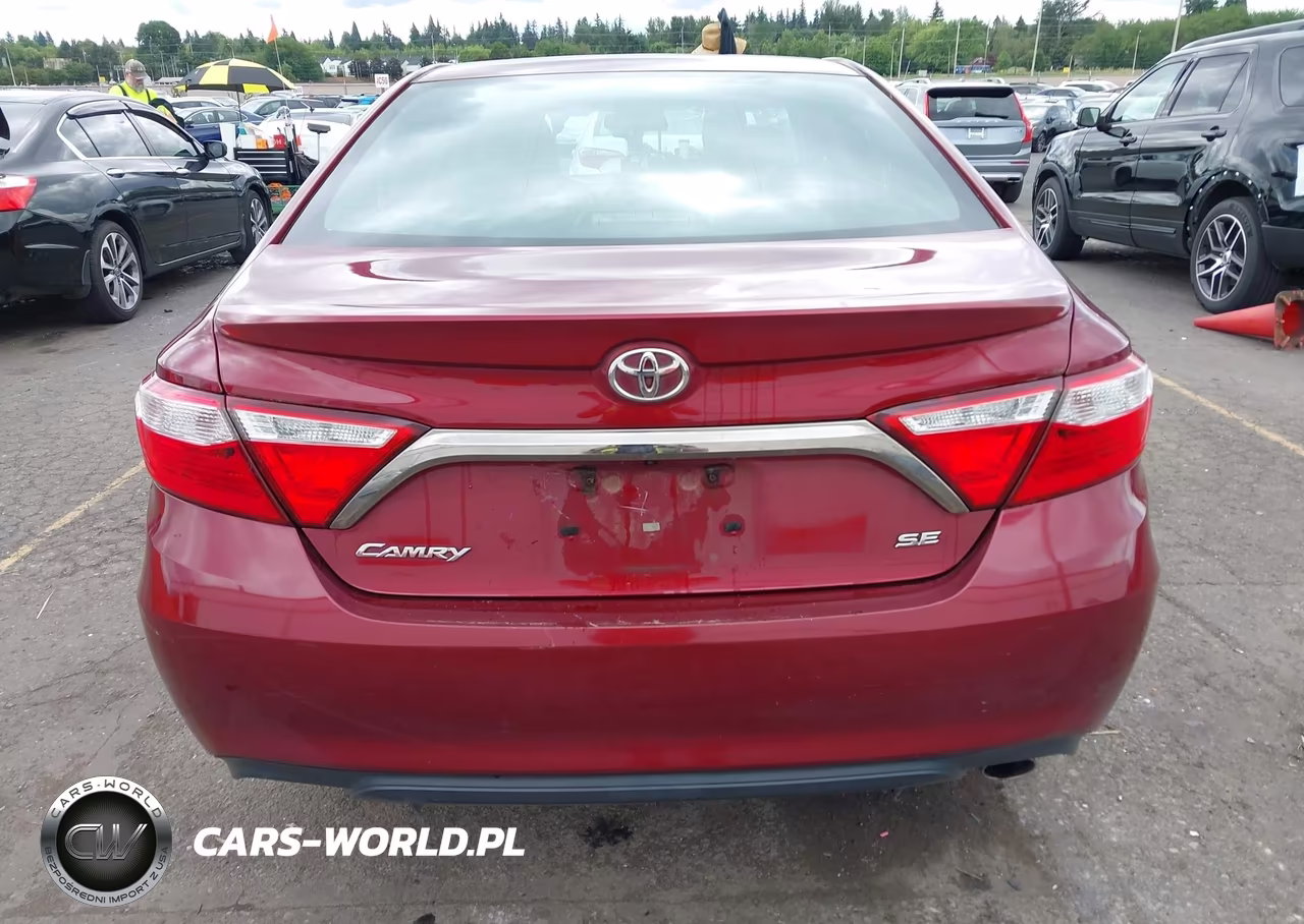 2016 Toyota Camry Se VIN:4T1BF1FK8GU535825 - 16