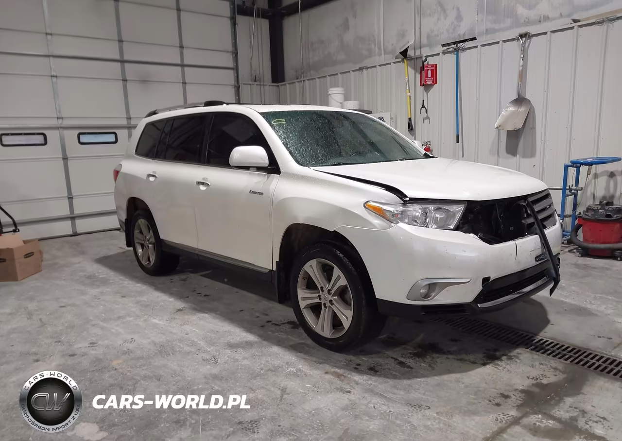2013 Toyota Highlander Limited V6