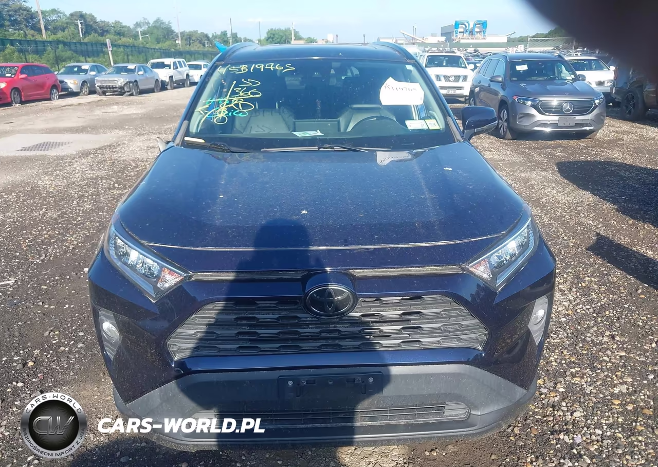 2019 Toyota Rav4 Xle Premium VIN:2T3A1RFV9KW065839 - 12