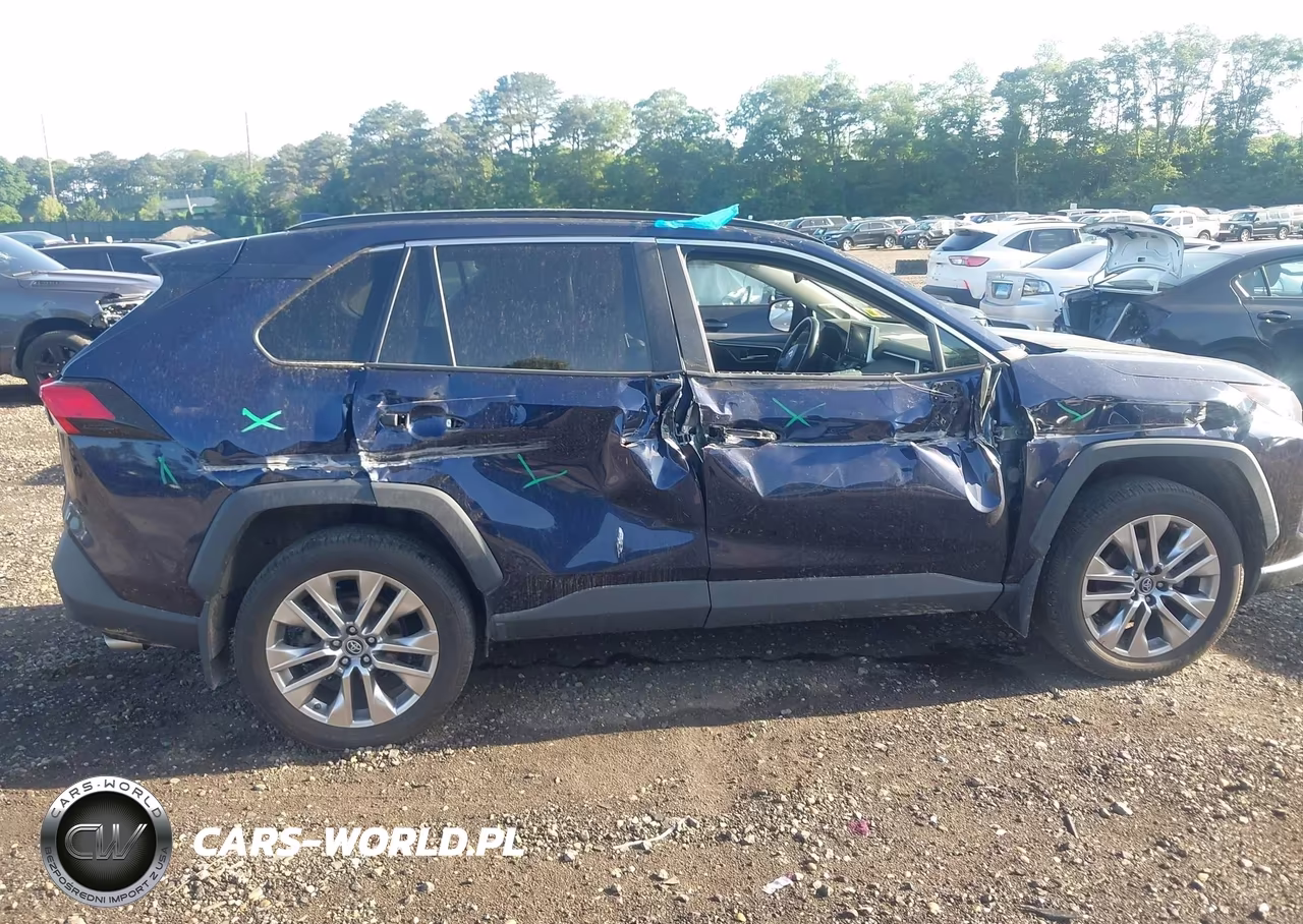 2019 Toyota Rav4 Xle Premium VIN:2T3A1RFV9KW065839 - 13