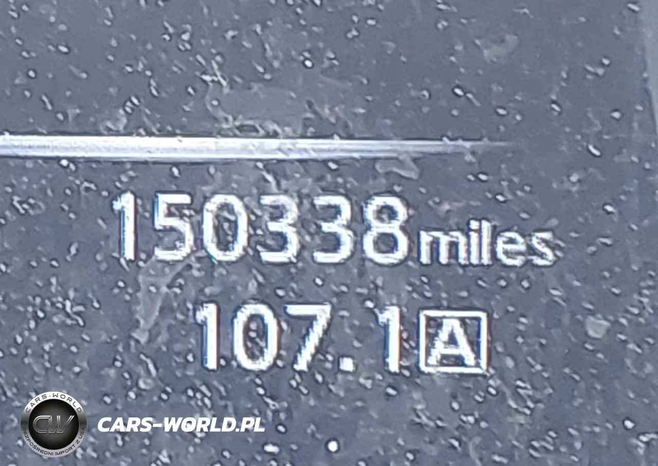2015 Nissan Rogue S VIN:KNMAT2MV5FP515959 - 16