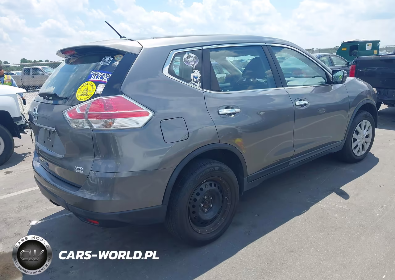 2015 Nissan Rogue S VIN:KNMAT2MV5FP515959 - 4
