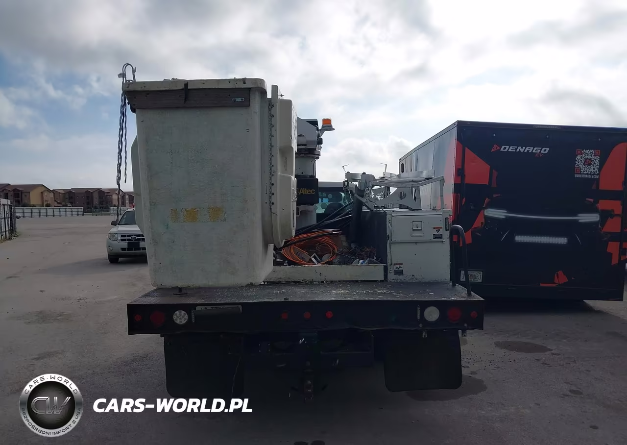 2008 Ford F-450 Chassis Xl-Xlt VIN:1FDXF46RX8EE23138 - 15