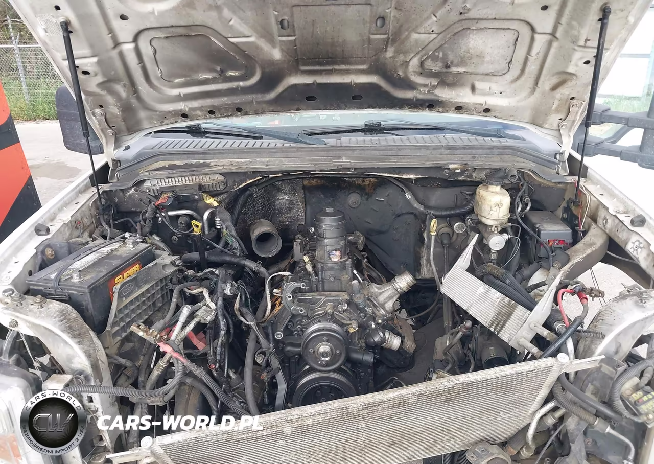 2008 Ford F-450 Chassis Xl-Xlt VIN:1FDXF46RX8EE23138 - 9