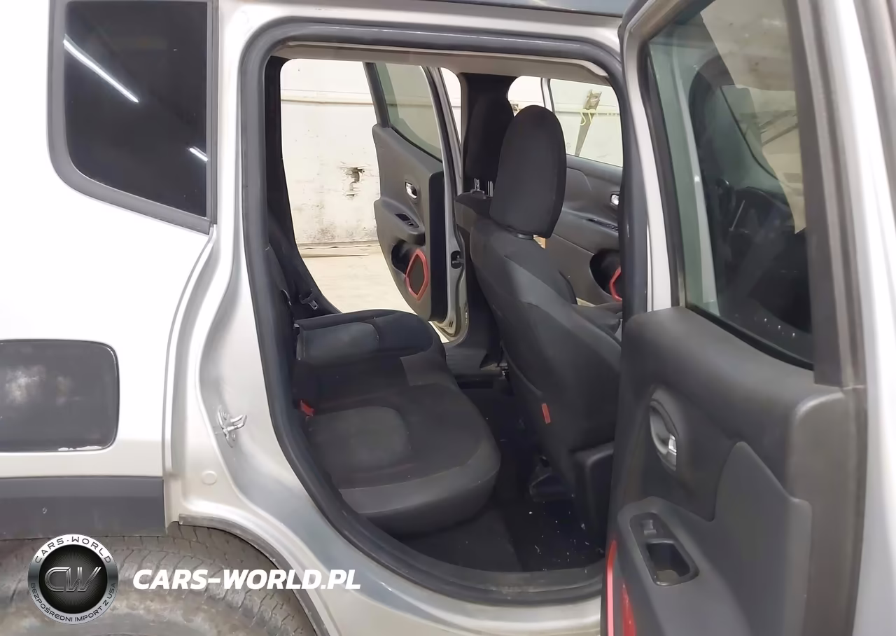 2015 Jeep Renegade Trailhawk VIN:ZACCJBCT7FPB88921 - 8