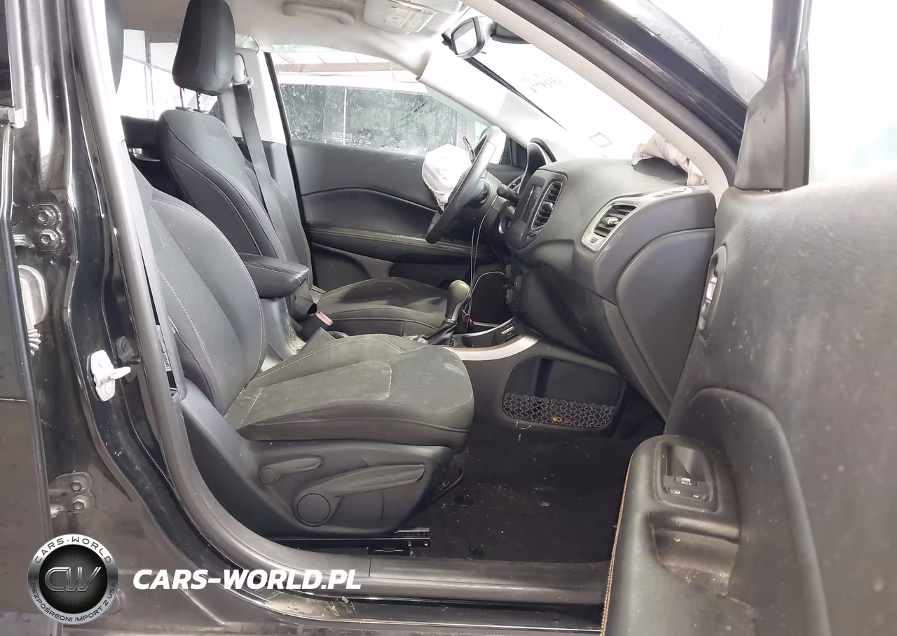2018 Jeep Compass Sport Fwd VIN:3C4NJCAB9JT411339 - 5