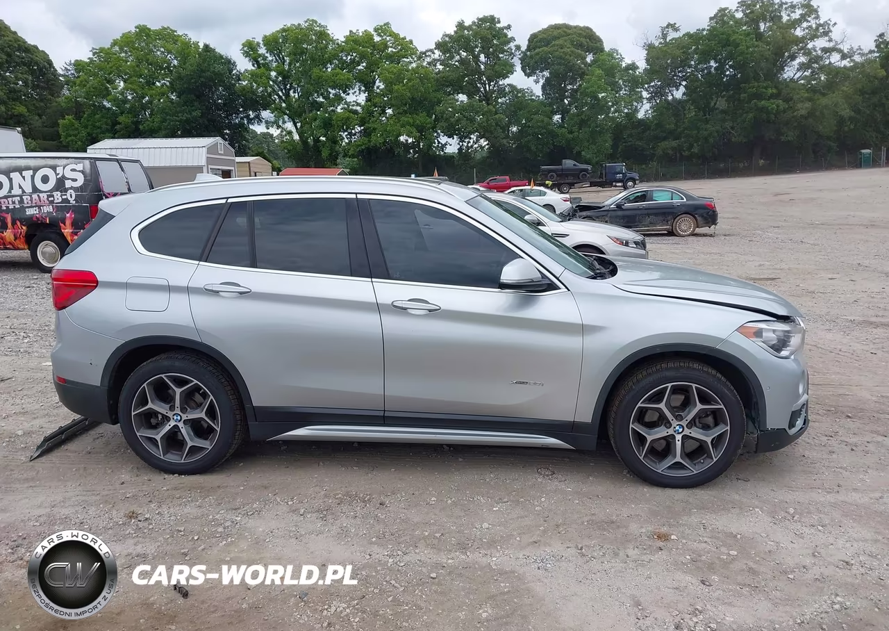 2016 BMW X1 xDrive28I VIN:WBXHT3C37GP881883 - 13