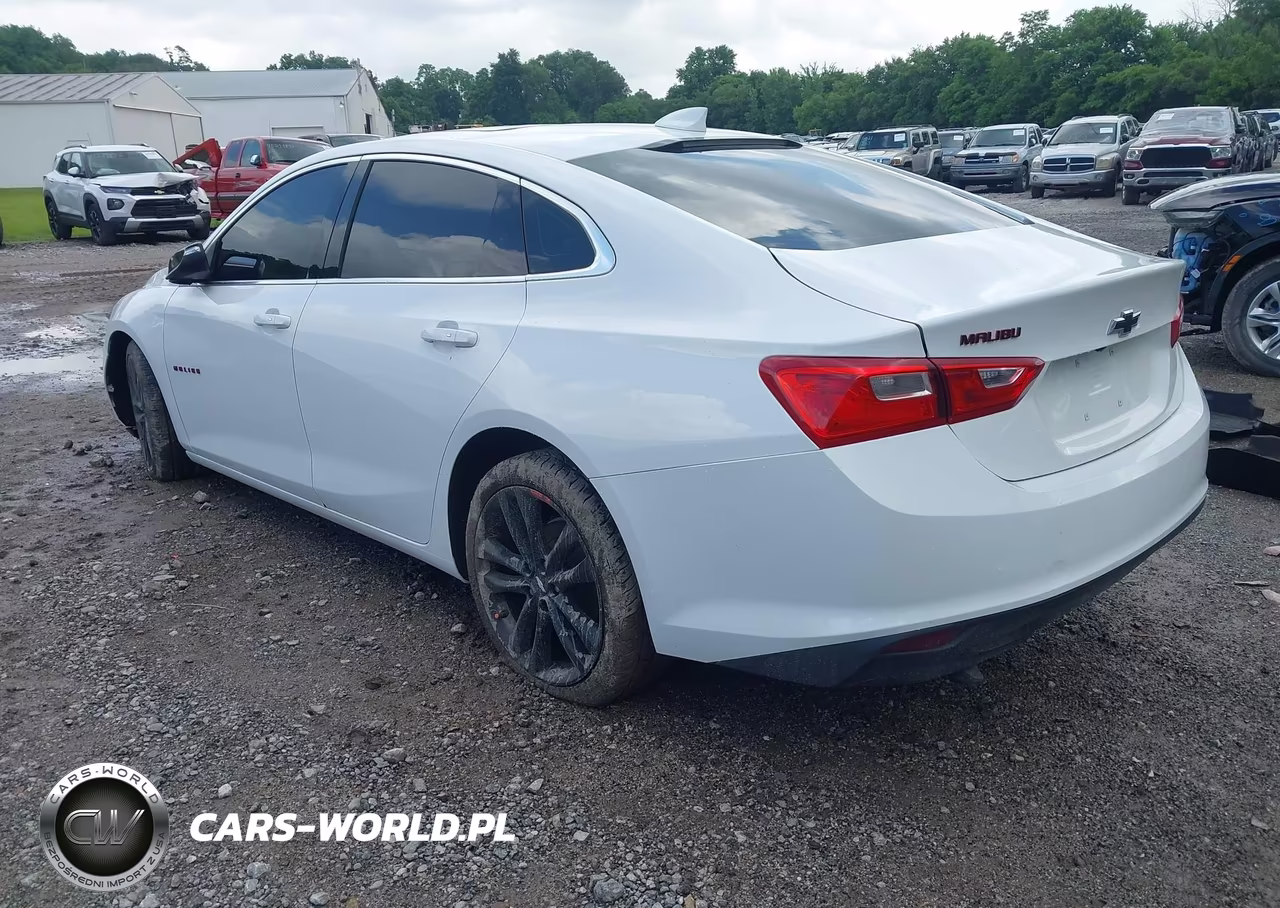 2018 Chevrolet Malibu Lt VIN:1G1ZD5ST1JF260995 - 3