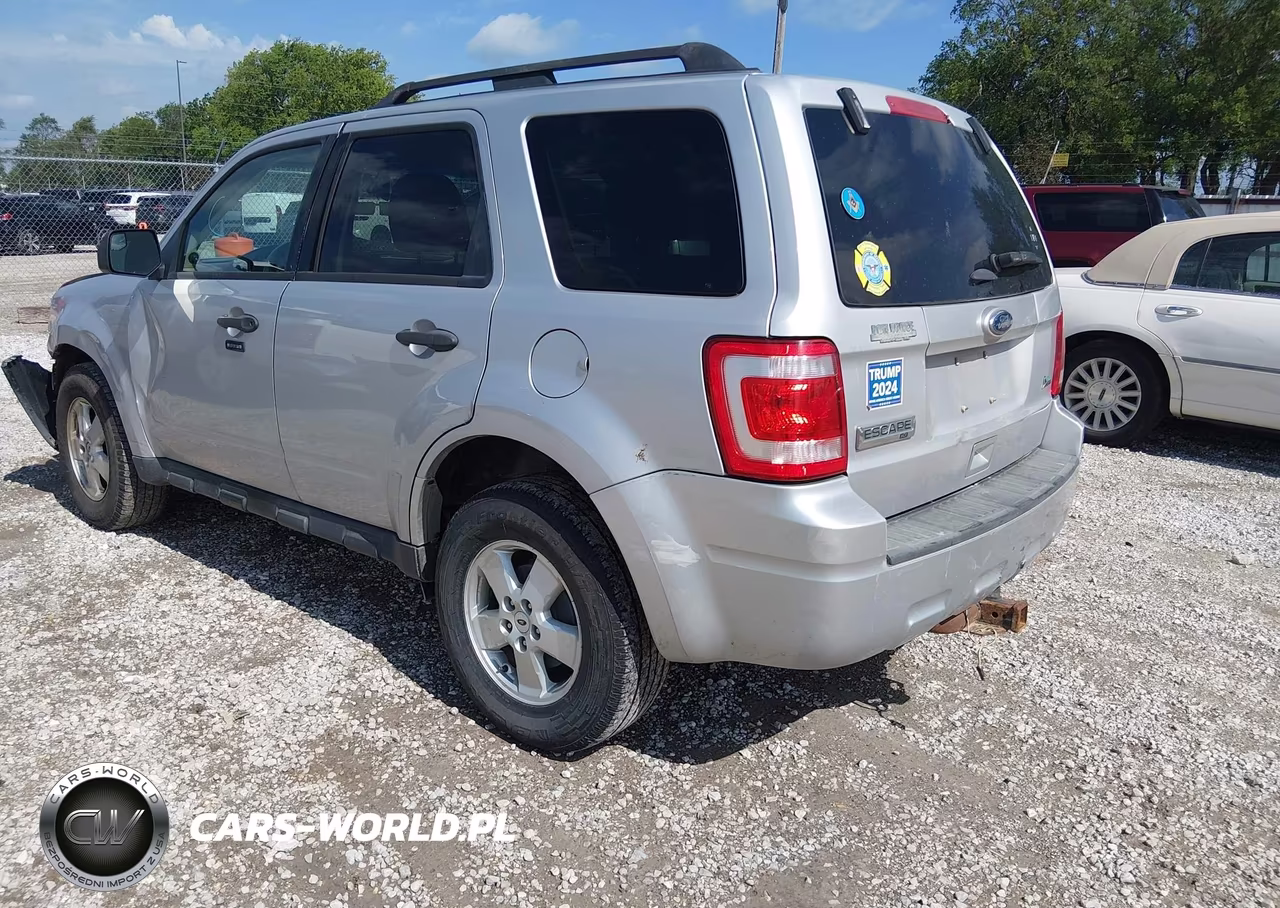 2011 Ford Escape Xlt VIN:1FMCU9DG9BKB02753 - 3