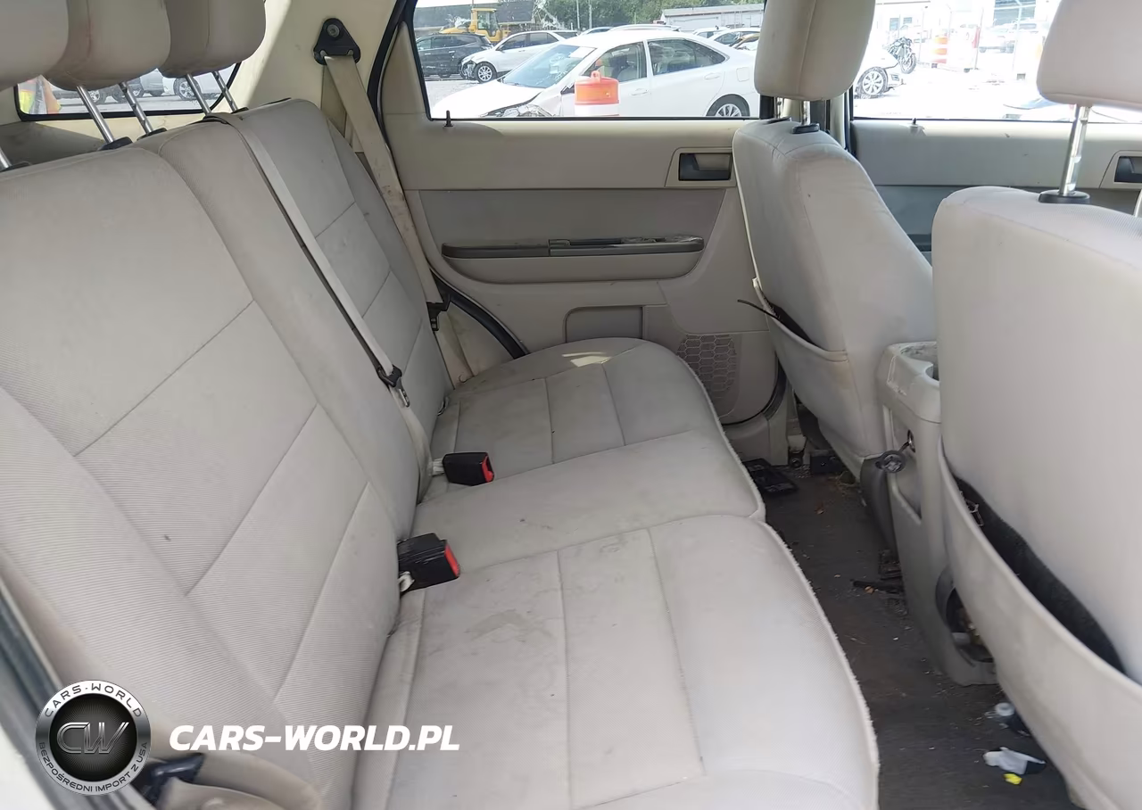 2011 Ford Escape Xlt VIN:1FMCU9DG9BKB02753 - 8