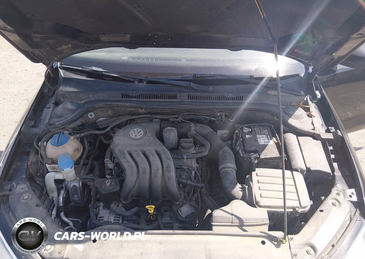 2015 Volkswagen Jetta 2.0L S VIN:3VW2K7AJ6FM355387 - 10