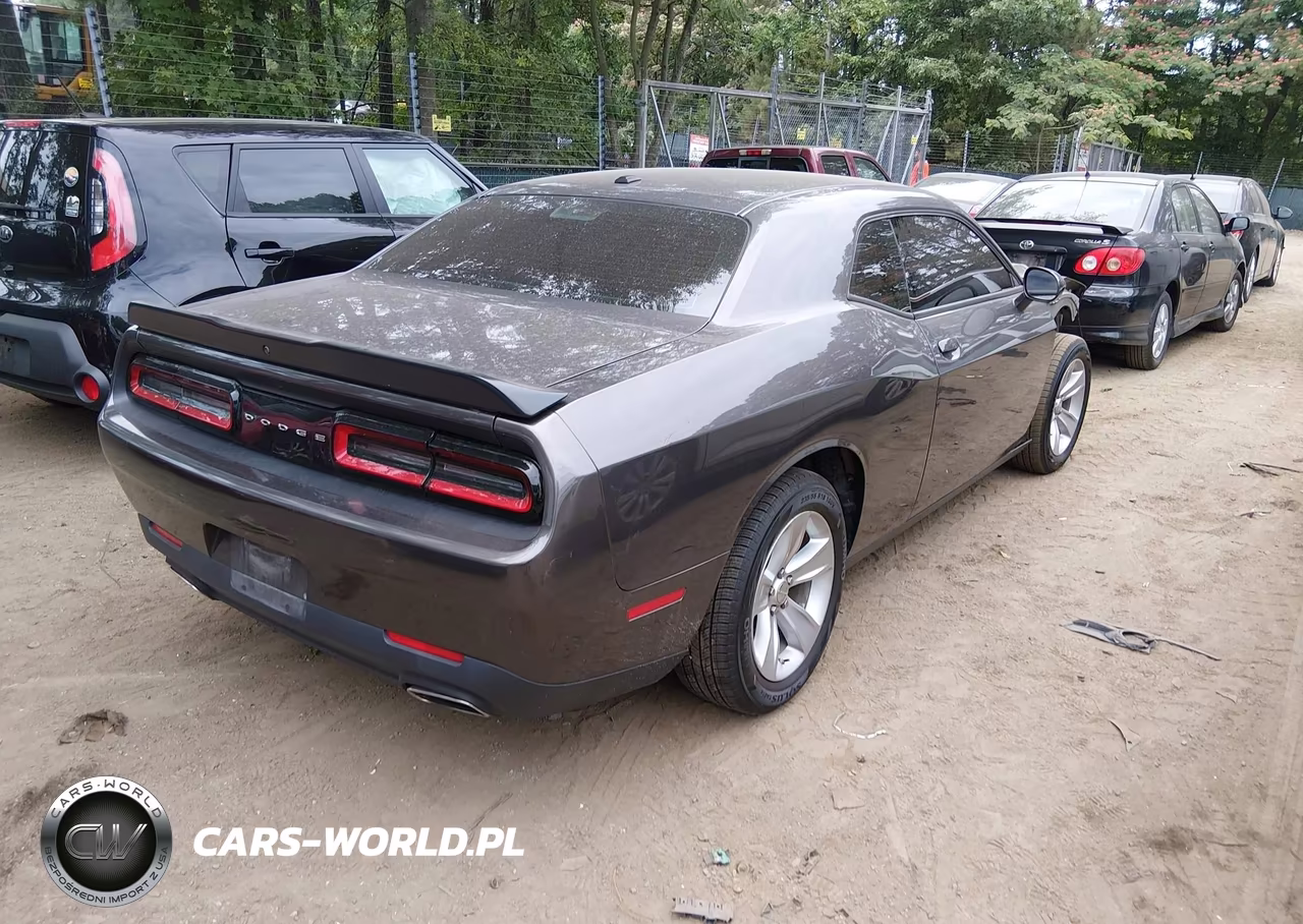 2023 Dodge Challenger Sxt VIN:2C3CDZAG5PH540133 - 4