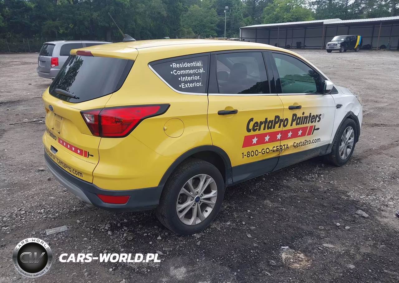 2019 Ford Escape Se VIN:1FMCU0GD8KUB93449 - 4