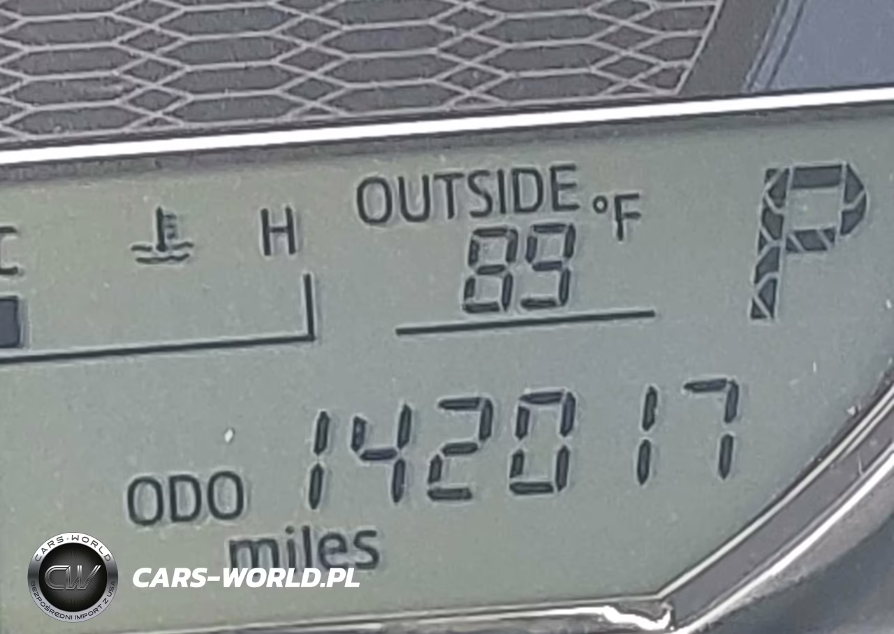 2016 Toyota Corolla L VIN:5YFBURHE2GP460407 - 15