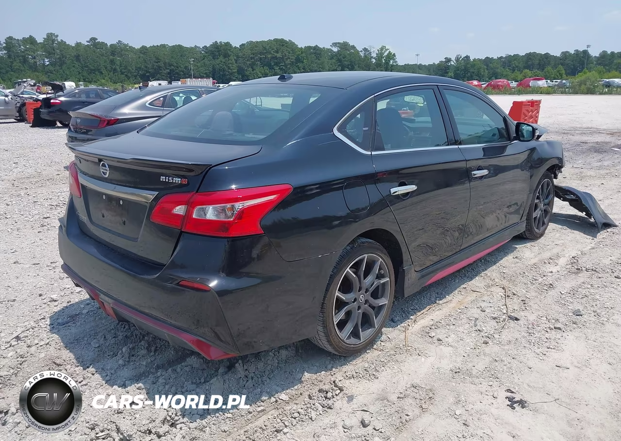 2018 Nissan Sentra Nismo VIN:3N1CB7AP4JY234485 - 4