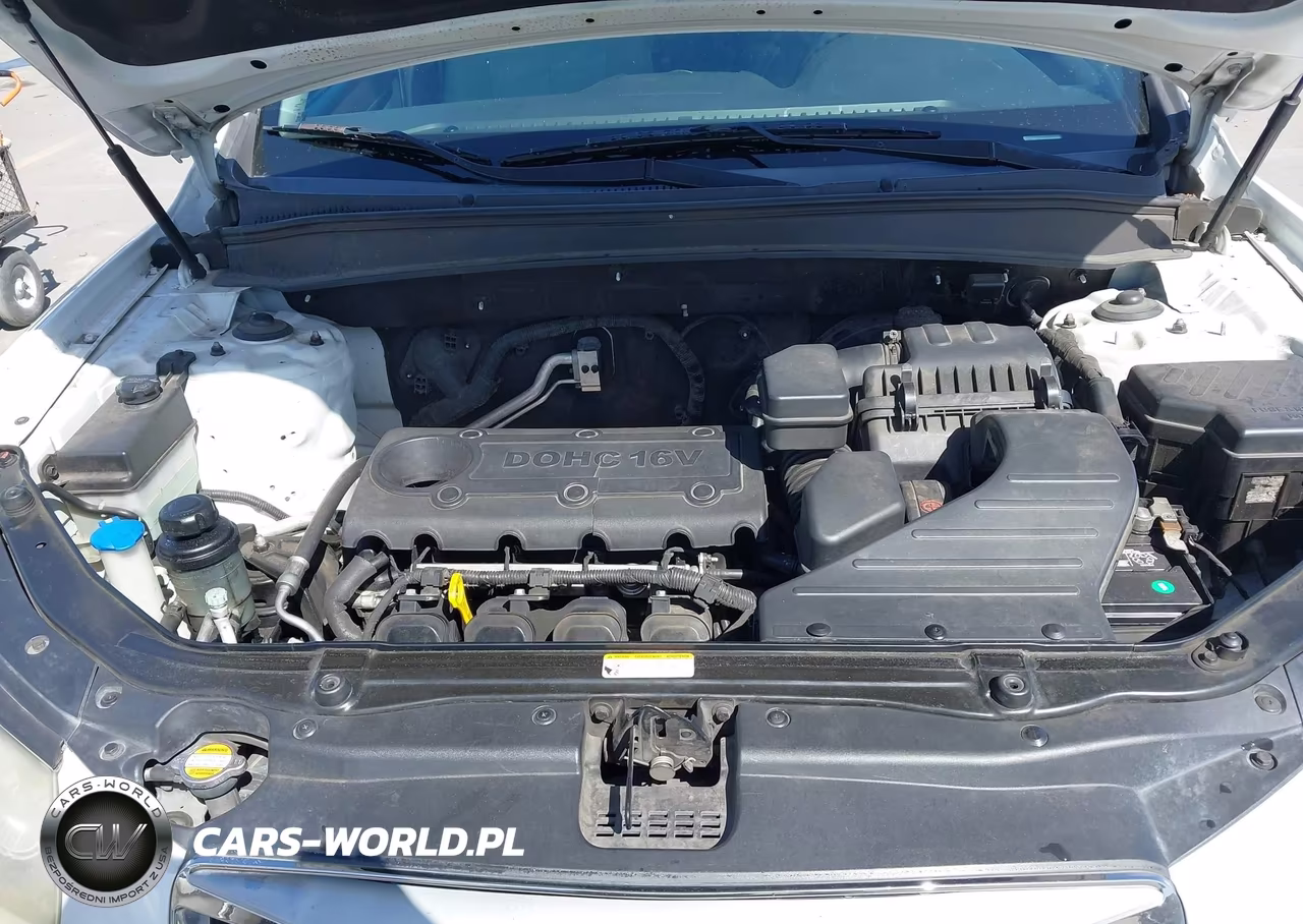 2012 Hyundai Santa Fe Gls VIN:5XYZGDAB5CG124323 - 10
