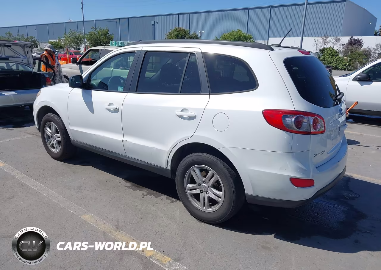 2012 Hyundai Santa Fe Gls VIN:5XYZGDAB5CG124323 - 3