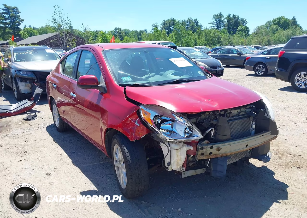 2012 Nissan Versa 1.6 Sv