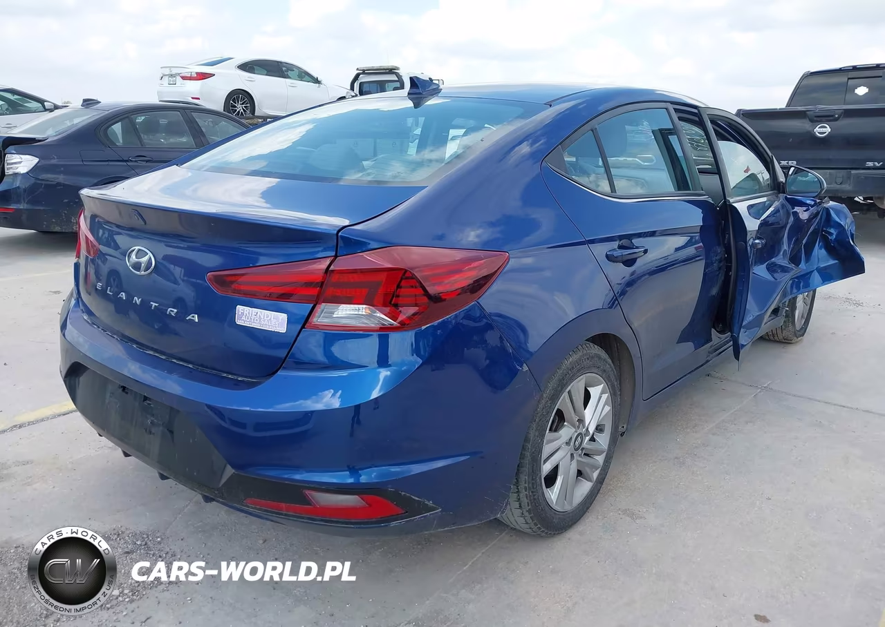 2020 Hyundai Elantra Sel VIN:5NPD84LF1LH553278 - 4