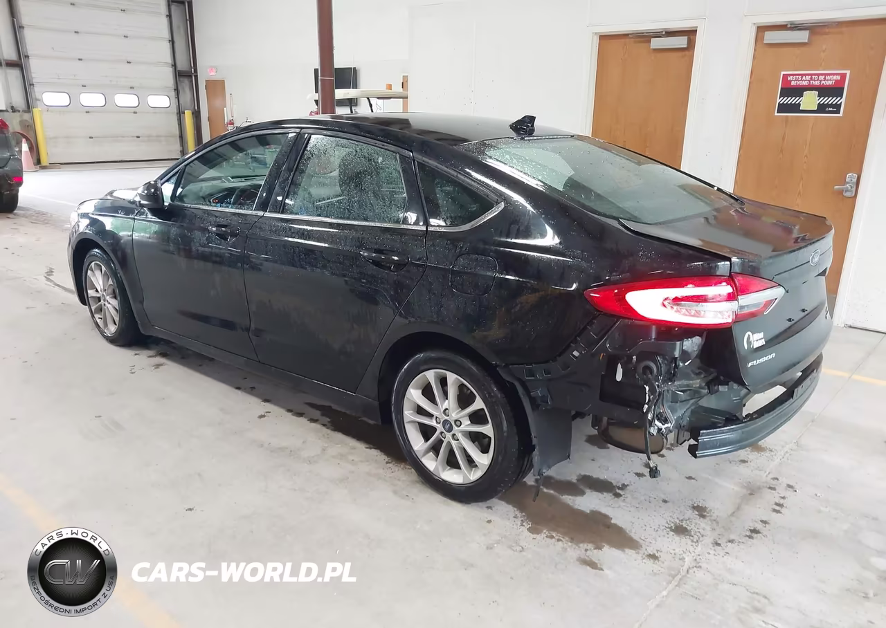 2020 Ford Fusion Se VIN:3FA6P0HD3LR136453 - 3