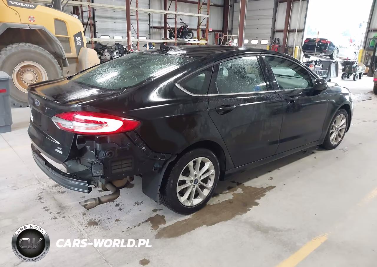 2020 Ford Fusion Se VIN:3FA6P0HD3LR136453 - 4