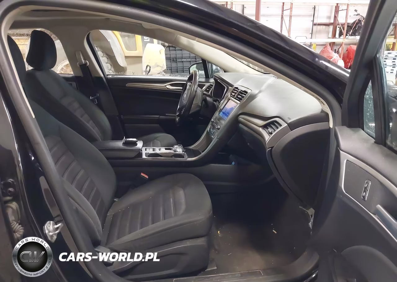 2020 Ford Fusion Se VIN:3FA6P0HD3LR136453 - 5