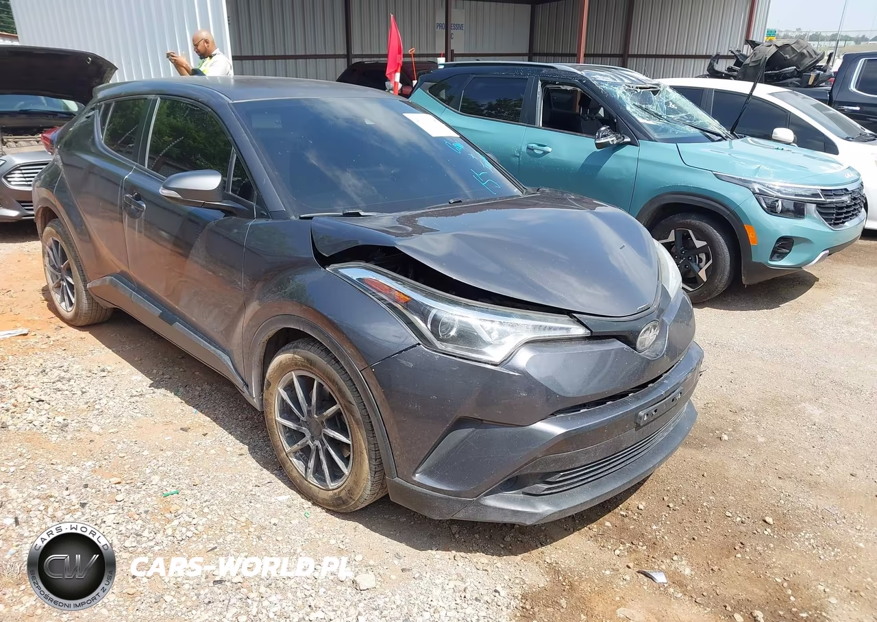2019 Toyota C-Hr Le – zdjęcie 1 z 16